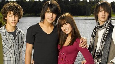 Se filtran las primeras imágenes del rodaje de 'Camp Rock 3' con los Jonas Brothers y Demi Lovato entre su reparto