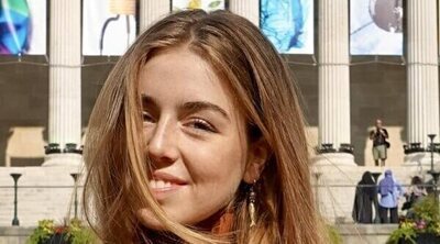 Alexia de Holanda, pillada después del Día del Príncipe en una terraza de La Haya con el famoso rapero Antoon