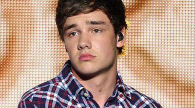 Liam Payne aparece sin camiseta en la mansión donde los One Direction viven sus últimos días de gira