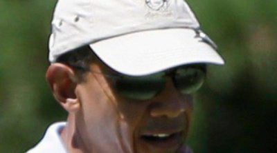 Barack Obama disfruta de una jornada de golf con amigos durante sus vacaciones