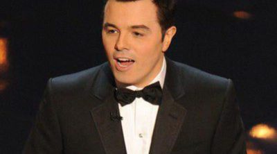 El representante de Alexis Knapp desmiente el romance de la actriz con Seth MacFarlane