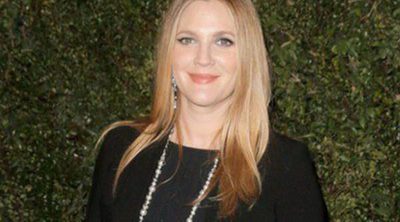 Drew Barrymore y Will Kopelman se convierten en padres de una niña llamada Frankie