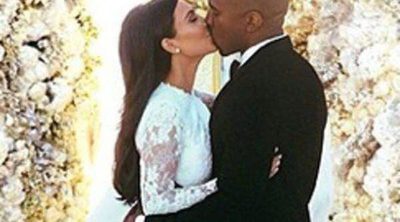 Kim Kardashian publica las fotografías de su boda con Kanye West
