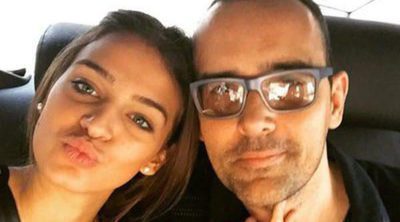 Risto Mejide interrumpe una función teatral para pedir matrimonio a su novia Laura Escanes