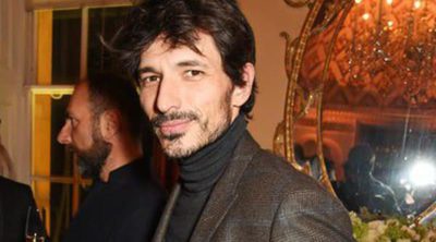 Un baño de espuma y una hambuguesa, el plan de Andrés Velencoso para no coincidir con Úrsula Corberó