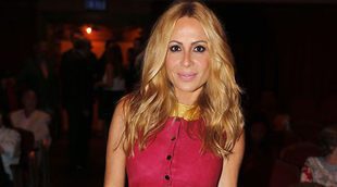 Marta Sánchez se liga a un jovencito en Cádiz