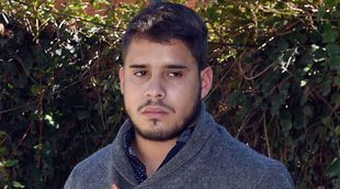 La policía interviene en una discusión entre Michu y José Fer