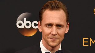 Tom Hiddleston, el soltero de los Emmy