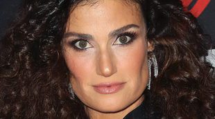 Idina Menzel se ha comprometido con...