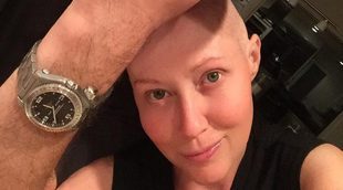 Shannen Doherty celebra que su pelo vuelve a crecer tras la quimio