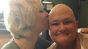 Paris Jackson apoya a su madre en su lucha contra el cáncer