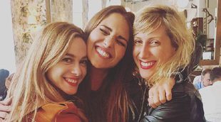 Reencuentro 'Velvet': Hazas, Freire y Echevarría se funden en un abrazo