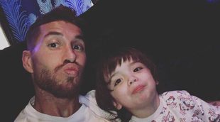 Sergio Ramos enseña a su hijo Sergio Jr a poner morritos