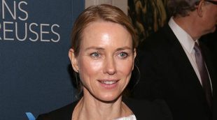 Naomi Watts acude al estreno de la última obra de Liev Schreiber