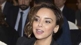 Chenoa hace una 'cobra' a la prensa para no hablar de su padre