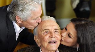 La gran fiesta con la que Kirk Douglas celebró sus 100 años