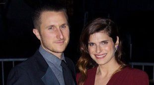 Lake Bell muestra su avanzado embarazo junto a su pareja