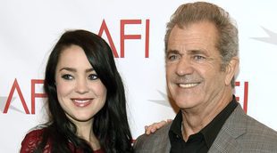 Mel Gibson y Rosalind Ross, amor en los AFI Awards 2017