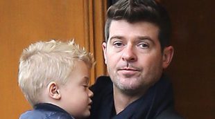 Robin Thicke, acusado de maltratar a su hijo de seis años