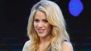 Shakira recuerda a sus hijos al recoger un premio en Davos