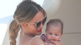 Chrissy Teigen confiesa que padece depresión posparto
