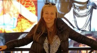 Belén Esteban lleva a Andreita a ver a su novio a Birminghan
