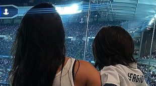 Sergio Junior y Pilar Rubio, el apoyo principal de Sergio Ramos en el derbi