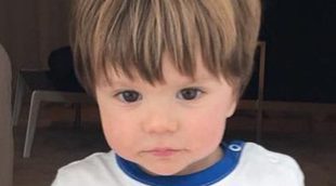 Sasha, un pequeño muy mimoso con su papá Gerard Piqué