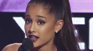 Ariana Grande recibe una carta del padre de unas víctimas