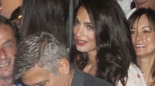 George y Amal Clooney reaparecen sin sus mellizos