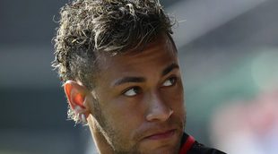 Neymar, de vacaciones en Ibiza y tonteando con Demi Lovato