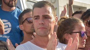 Familiares y amigos dan el último adiós a Ángel Nieto