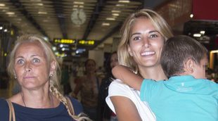 Alba regresa de Gran Canaria ajena a todas las críticas