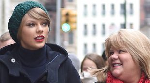La madre de Taylor Swift lloró en el juicio contra David Mueller