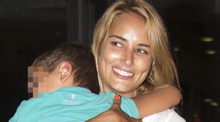 Alba Carrillo disfruta de Lucas y Fonsi vuelve al trabajo