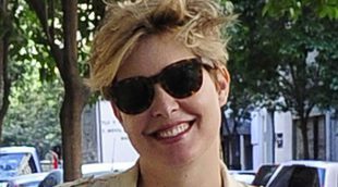 A Tania se le cae la baba viendo a Pepe Bowie dar el biberón a su hermanita