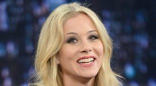 Christina Applegate se extirpa los ovarios y las trompas