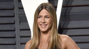 Jennifer Aniston dona 1 millón de dólares para Puerto Rico