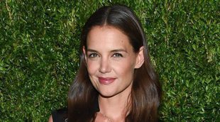 Katie Holmes, pillada viajando en Metro