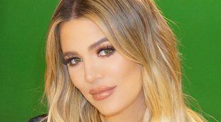 Khloe Kardashian muestra su barriguita