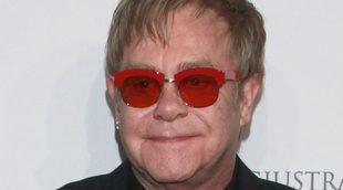 Elton John, en shock por la muerte de su madre tras nueve años sin hablarse