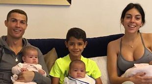 Cristiano y Georgina comparten su primera imagen de la familia al completo