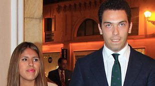 Chabelita y Alberto Isla presentan a su hijo a golpe de exclusiva