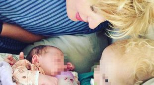 Tania Llasera, una madre entregada con sus pequeños