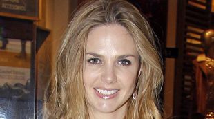 Genoveva se aleja de los problemas familiares de los Alba