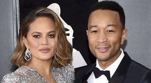 Chrissy Teigen y John Legend revelan el sexo de su bebé