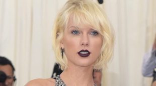 Taylor Swift es demandada por deber 1,08 millones de euros