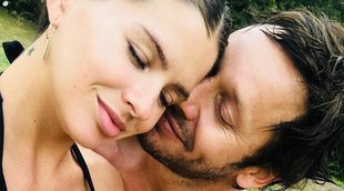 La China Suárez se estrena como madre junto a Benjamín Vicuña