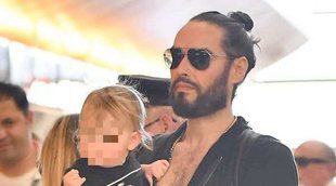 Brand, todo un padrazo con su hija Mabel ante los rumores de segunda paternidad