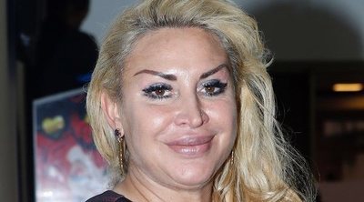 Raquel Mosquera inaugura su nuevo bar antes de entrar en 'Supervivientes'